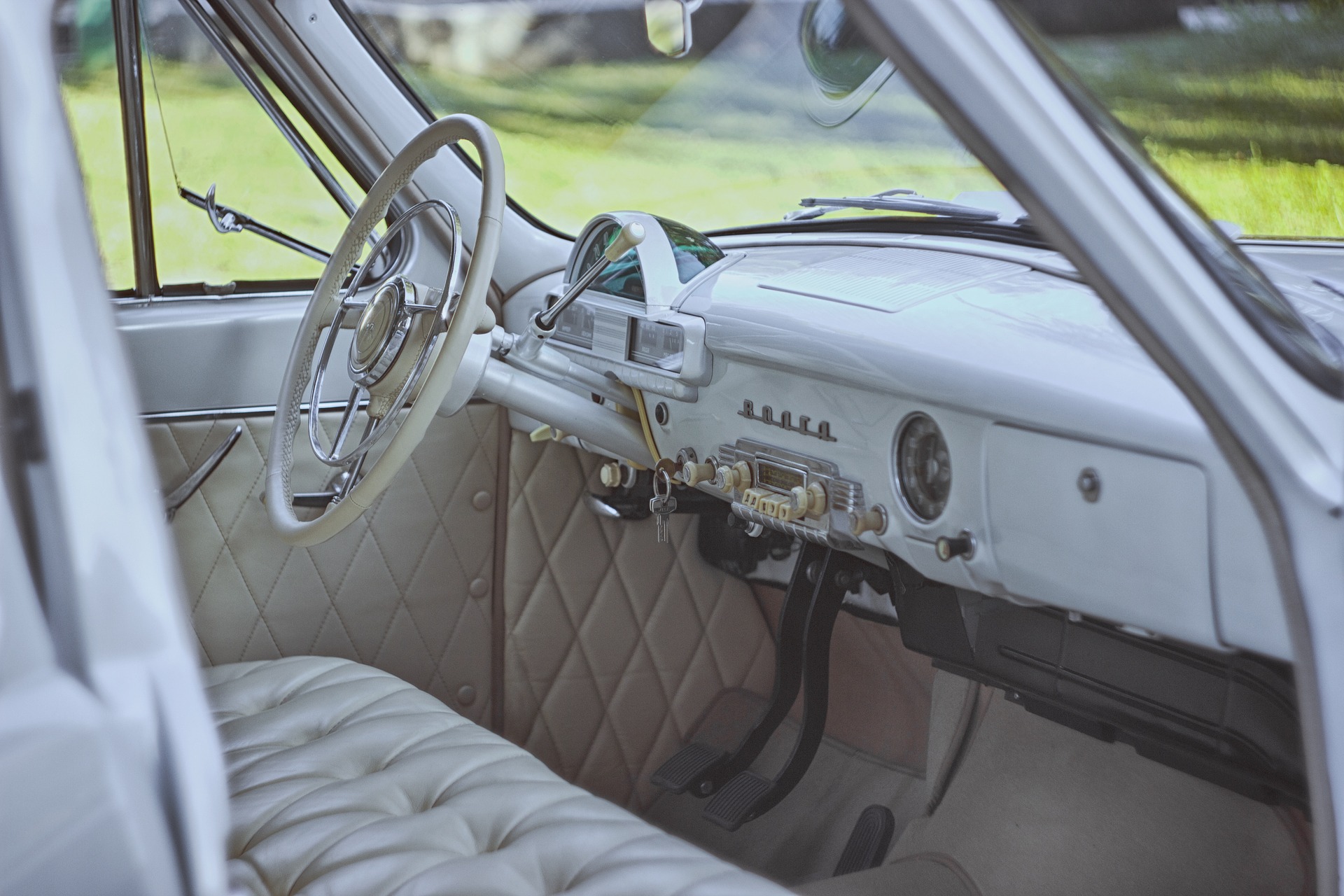 car-867231_1920